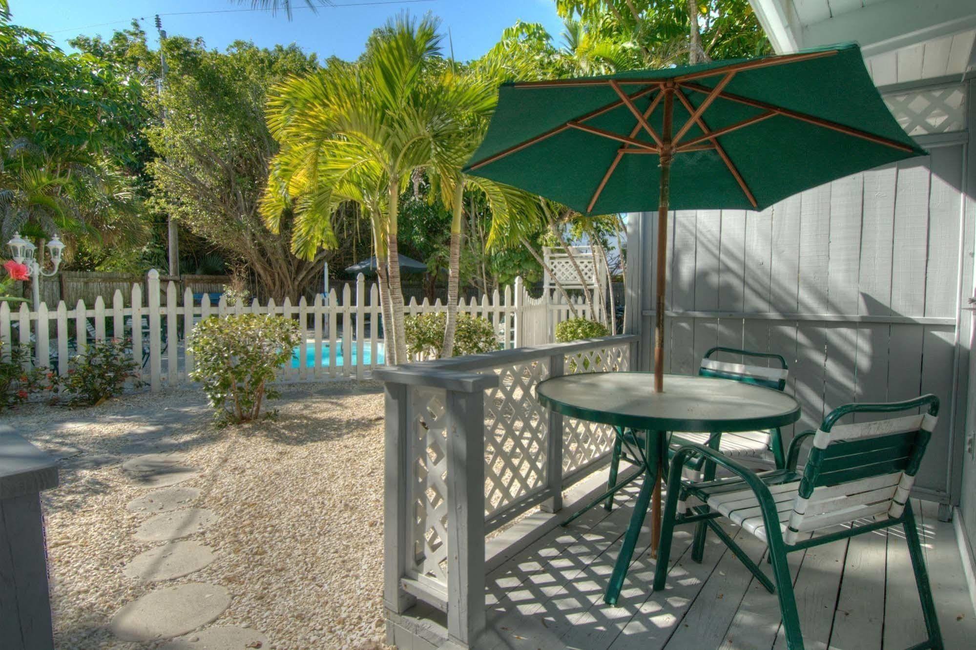 Seahorse Cottages - Adults Only 萨尼贝尔 外观 照片