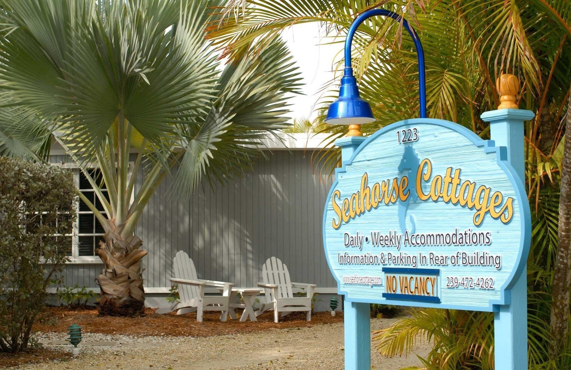Seahorse Cottages - Adults Only 萨尼贝尔 外观 照片